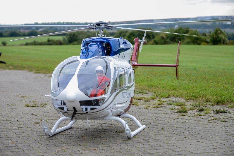 Eurocopter EC145 Image 3